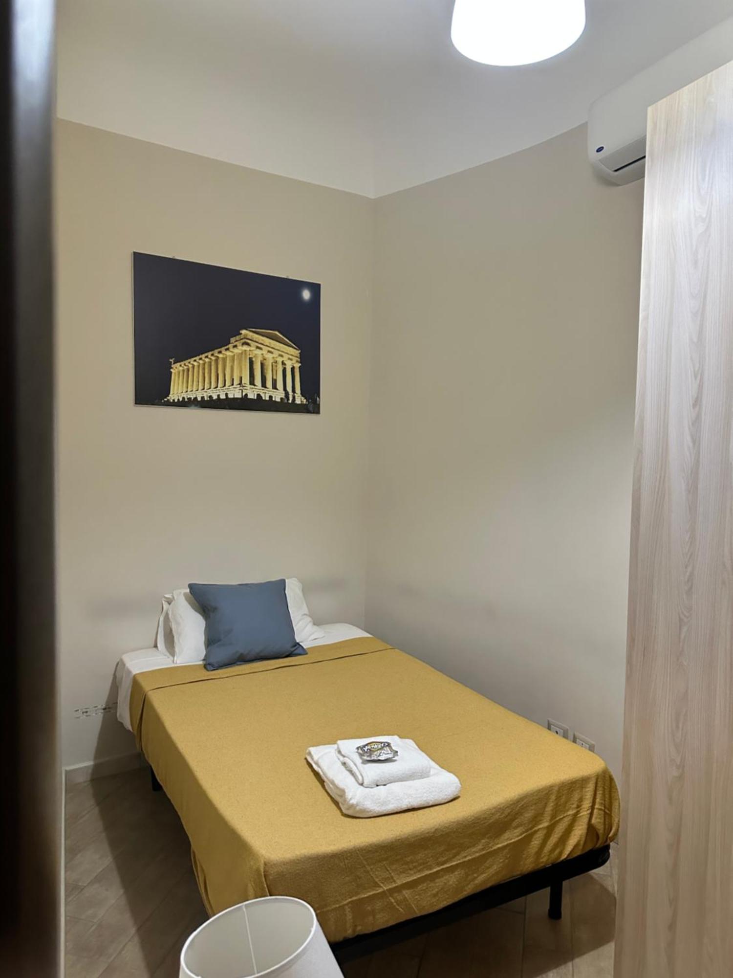 La Casa In Centro Apartment Агридженто Екстериор снимка